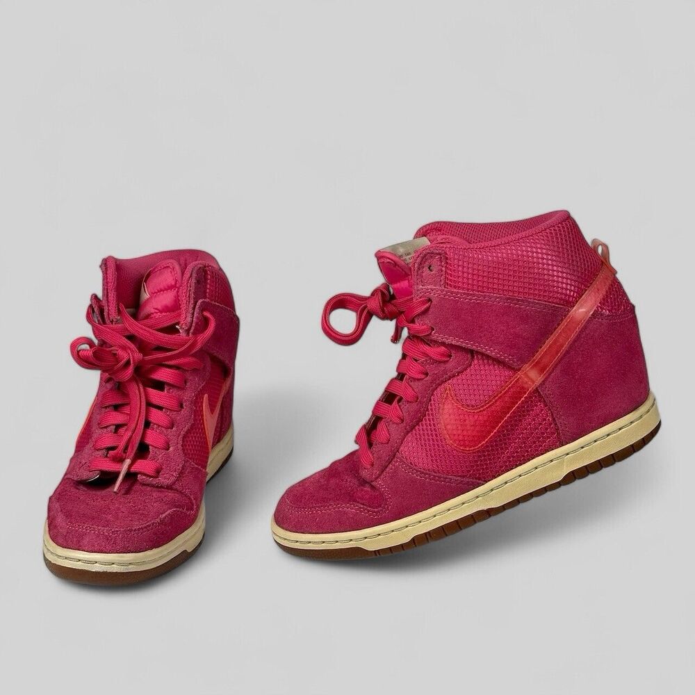 Nike Dunk Sky High Pink Shoes Hidden Wedge Heel Sneakers Gym Women’s Size 6.5